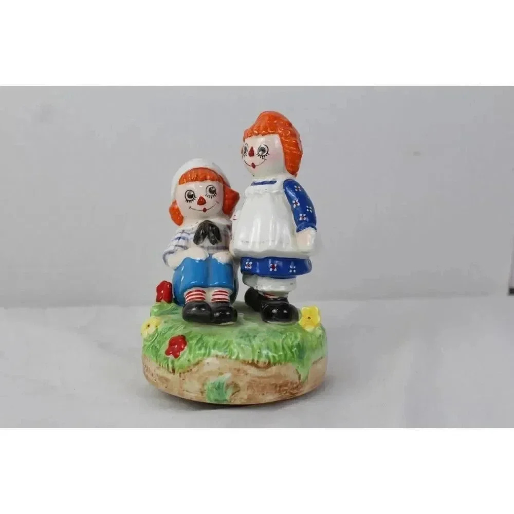Vintage Roberts Ceramic Raggedy Ann Andy Music Spinning Box Works 1970's Figure